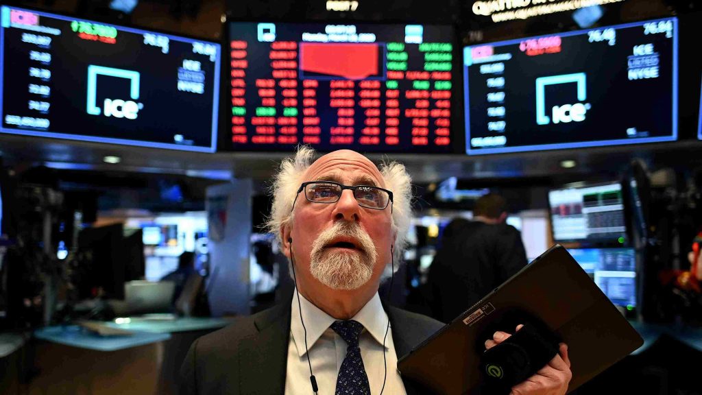 Wall Street apunta rojo